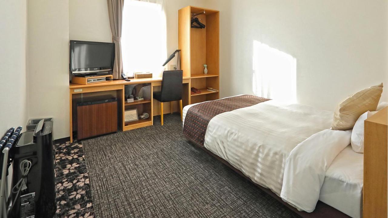 Hotel Annex Inn Shinhidaka Zewnętrze zdjęcie